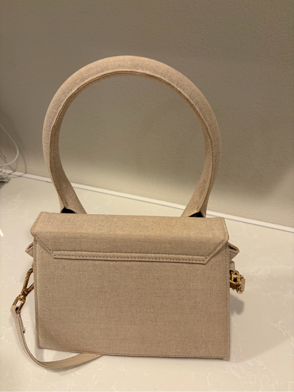 Jacquemus Linen Satchel in Beige - Picture 3 of 4